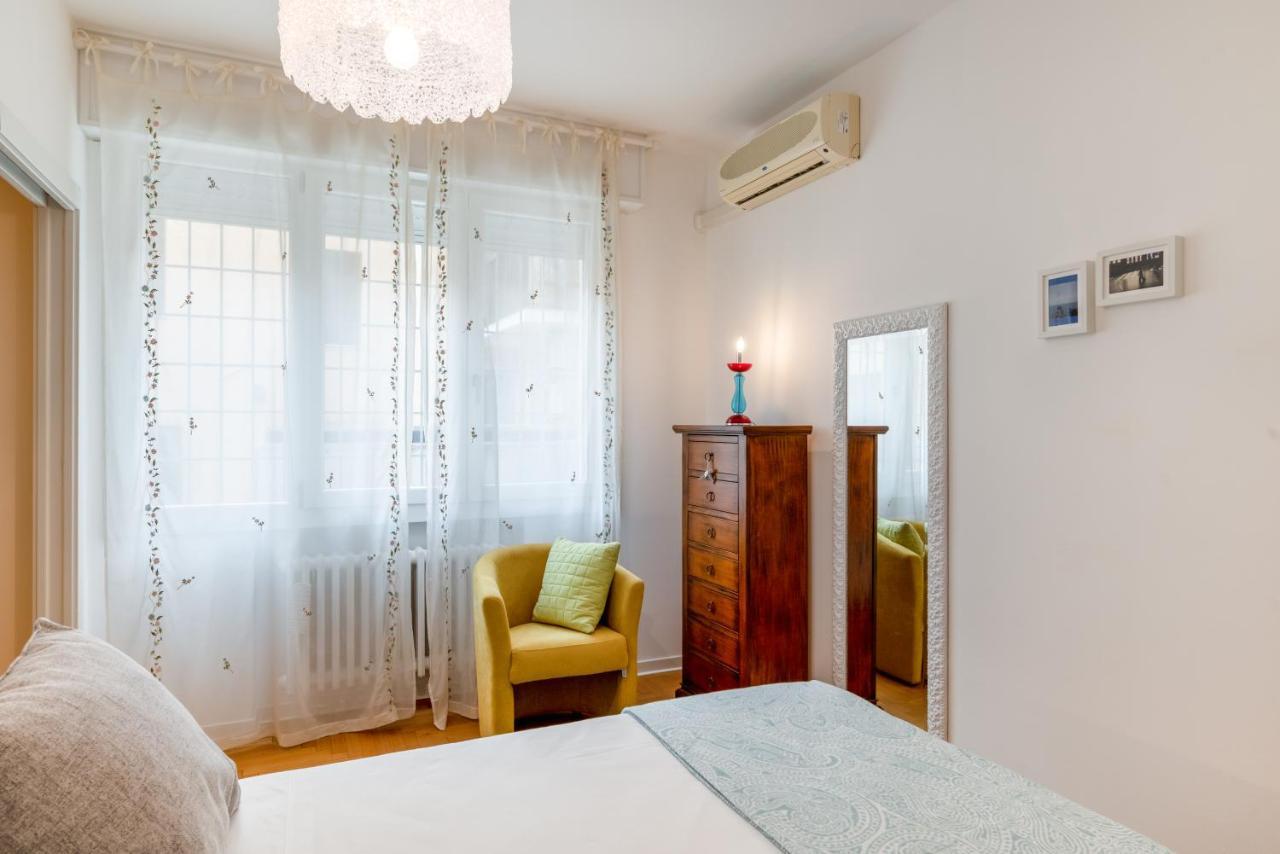 Galleria Eremitani Exclusive Elegant Apartment بادوفا المظهر الخارجي الصورة